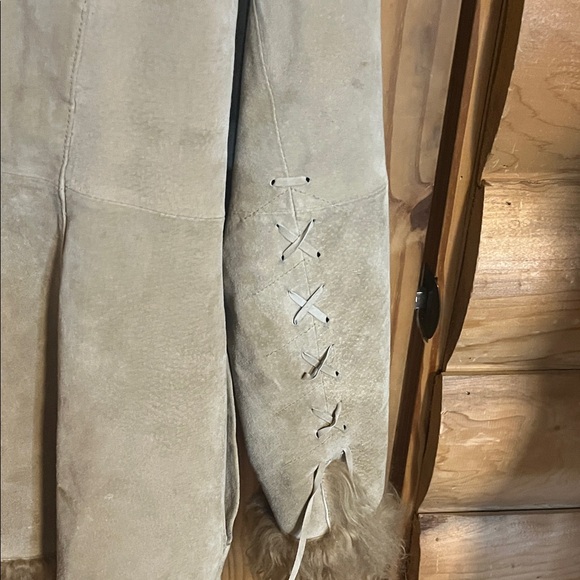 Vintage Fabio Genuine Leather Luxurious Shearling Leather Jacket in Tan - Picture 10 of 12